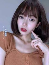 -时尚殿堂明星门店