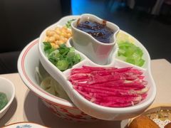 老北京炸酱面-大鸭梨烤鸭(石佛营店)
