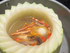 -得意咚瓜·顺德鱼生·冬瓜火锅(深圳首店)