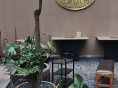 -浮何烤铺(桐梓林店)