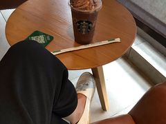 比利时黑巧蛋糕星冰乐bccrm-星巴克臻选(莘庄仲盛店)