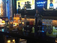 -温莎KTV(珠江路店)