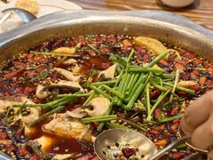 -乡土特色.冷锅鱼.牦牛肉汤锅