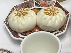 -亚洲国际大酒店·云顶阁旋转自助餐厅