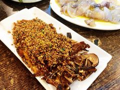 -韩风烤牛肉冷面店