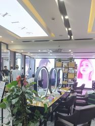 -藤野造型烫染·漂发