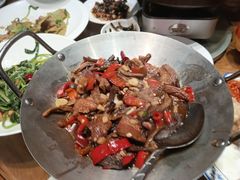 -黄泥岗·地道湖北菜(奥特莱斯店)