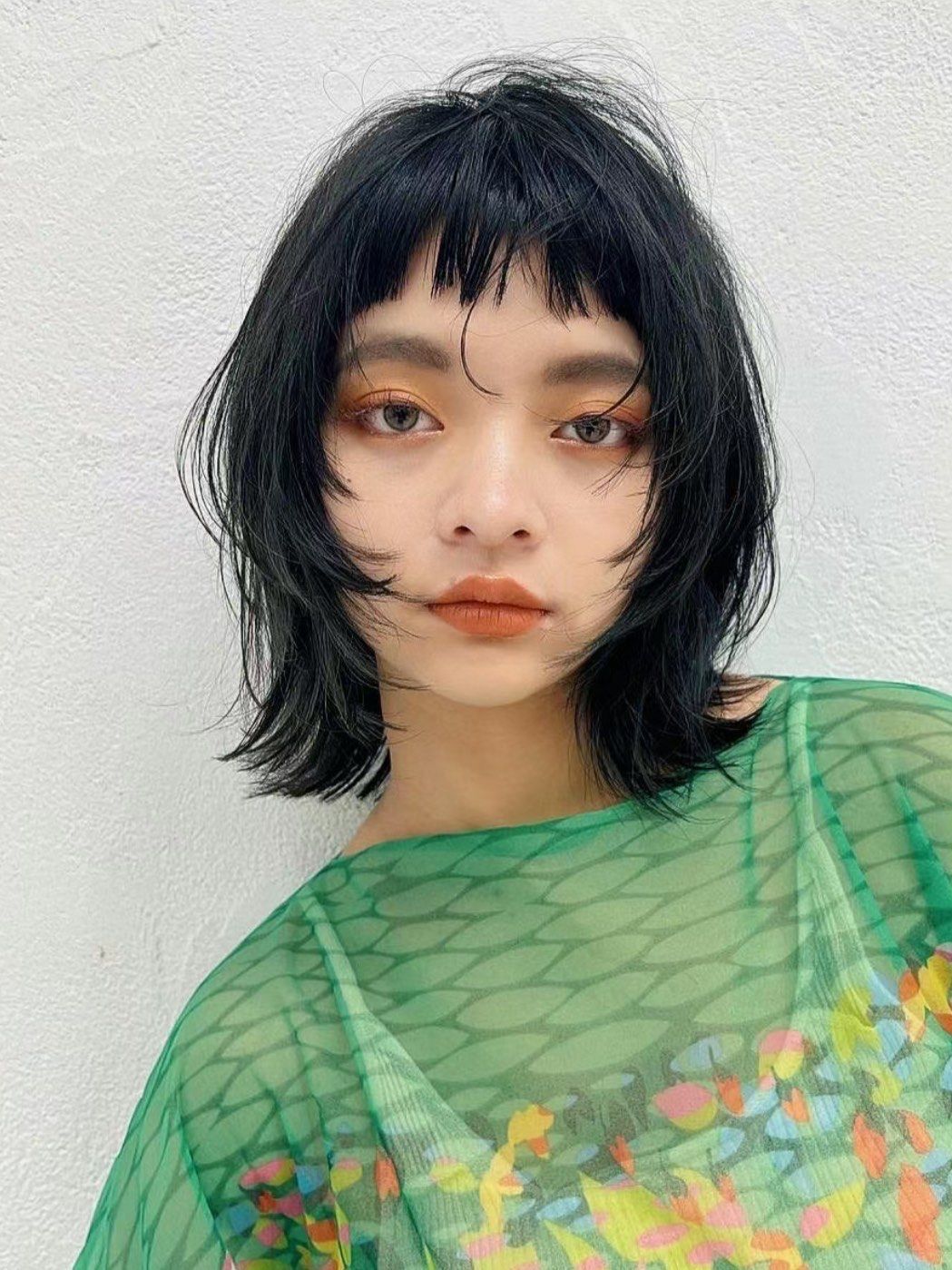 中短发发型推荐,长脸圆脸,菱形脸可尝试,日系小众风格,潮酷女生的时尚