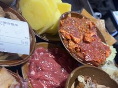 -黄潇洒老火锅(九眼桥宏济巷店)