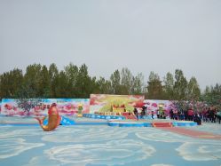 -窦王岭景区游乐场
