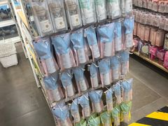 -名创优品(万达广场河东店)