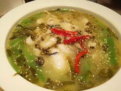 酸菜鱼-桂满陇天书(南京德基旗舰店)