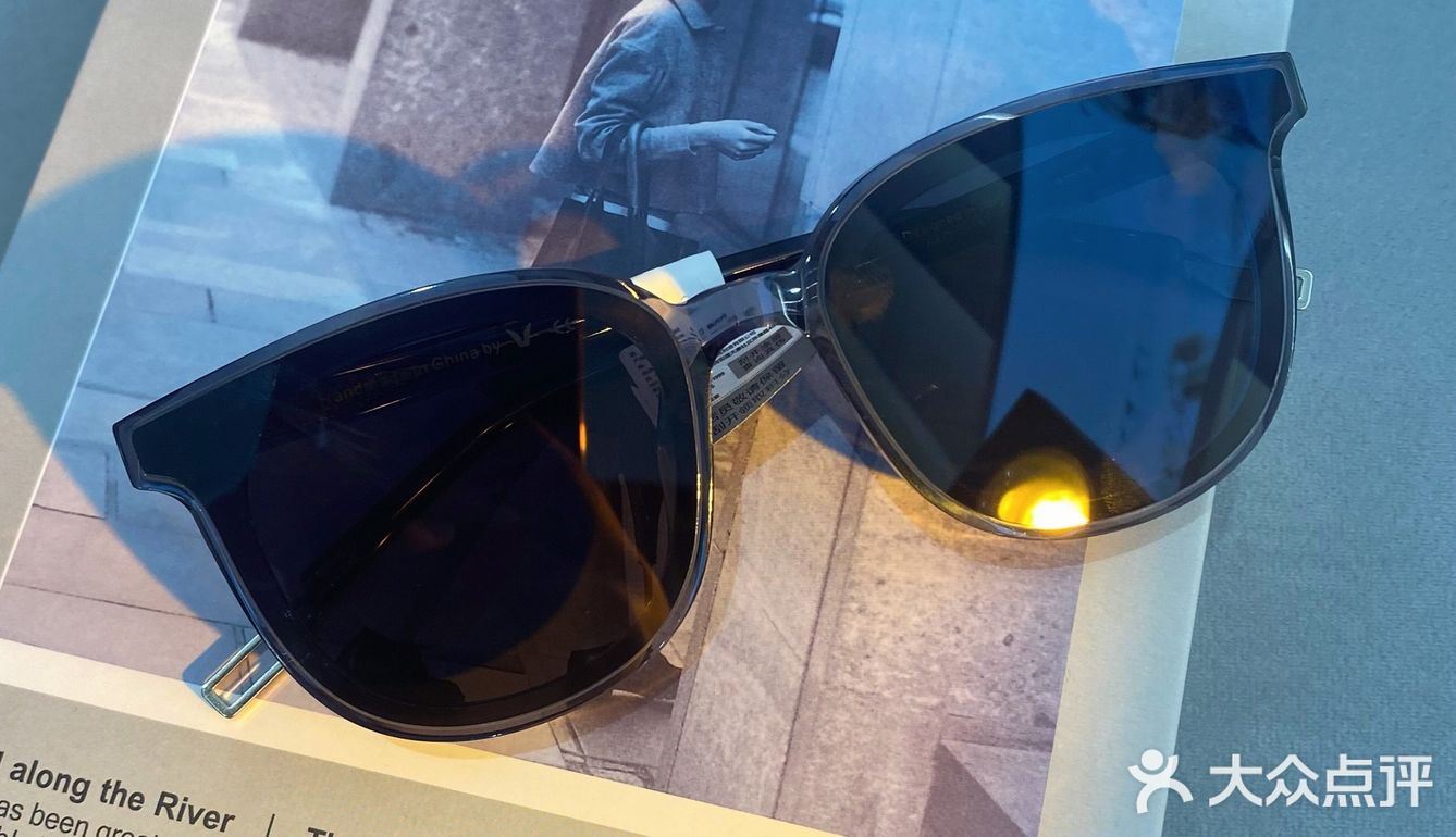 微帕正青春林睿殷桃同款v牌太阳镜gm平替