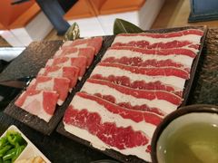 薄切雪花肥牛-炙忧烤肉屋(中国铁建广场店)