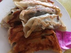 -青岛锅贴(洛阳路分店)