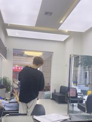 -乾健·烫染·接发SALON