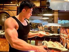 -广州万富希尔顿酒店-感趣自助餐厅·生蚝海鲜刺身