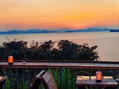 -Brew Farm·精酿农场海滨悬崖餐厅