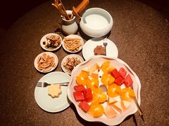 -梅间堂茶馆(绿地缤纷城店)