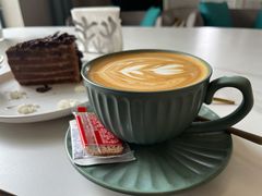 -华凌山庄·隐湖栖