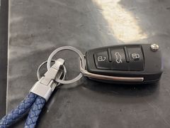 -浙江中升裕迪奥迪4S店(西溪店)