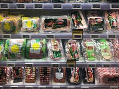 零售区-盒马鲜生(双清路店)