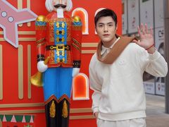 -交通银行前滩31演艺中心