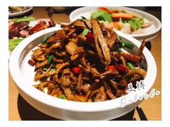 腊味油爆烟笋-卞氏菜根香·川菜(青羊万达店)