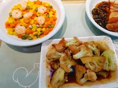 -老乡鸡(上海品尊国际中心店)