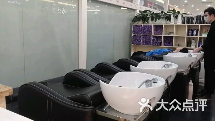 tigihair salon(赛格店)的点评