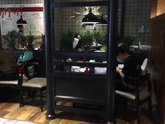 大堂-严厨老坛酸菜鱼(吴江万宝店)