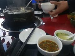-南渝食府.墨脱石锅松茸鸡