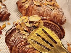 -B&C黄油与面包·法式古堡面包坊(新天地店)