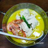 菜色精美，环境禅意