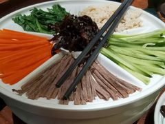 鸡丝凉米线-云海肴·汽锅鸡·云南菜(美罗城店)