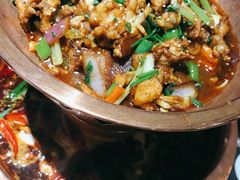 -巴四老城区炭火蛙锅(张江店)