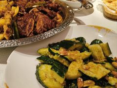 -小鱼小牛·鱼牛干锅·脆鱼火锅(世欧广场店)