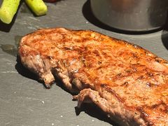 谷饲西冷牛排-弦月窗LUNETTE BY AMANDA(复兴路店)