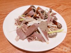 -清真吴记门钉肉饼·喜多利