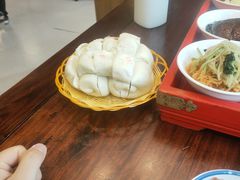 -蓝田九大碗民俗食府(蓝田店)