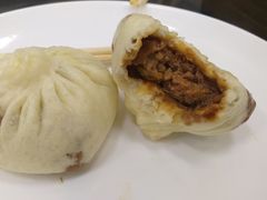 招牌鲜肉包-天宫院小吃·包子炒肝儿(管庄店)