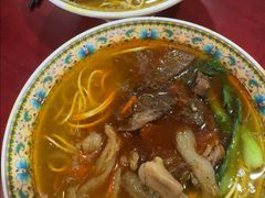 -金杨拉面王小吃面馆·牛三宝面·红烧牛肉粉