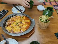 -云海肴·汽锅鸡·云南菜(天山百盛优客店)