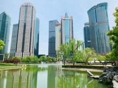 -陆家嘴中心绿地