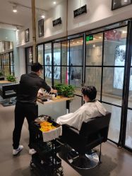 -东方麒麟·潘多拉SALON