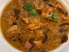 小鸡炖蘑菇-上关雪東北菜(中房金谊店)