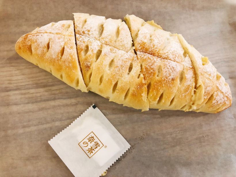 奈雪的茶～好吃的榴莲欧包