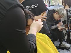 -首脑美容美发化妆美甲培训学校(龙岗校区)