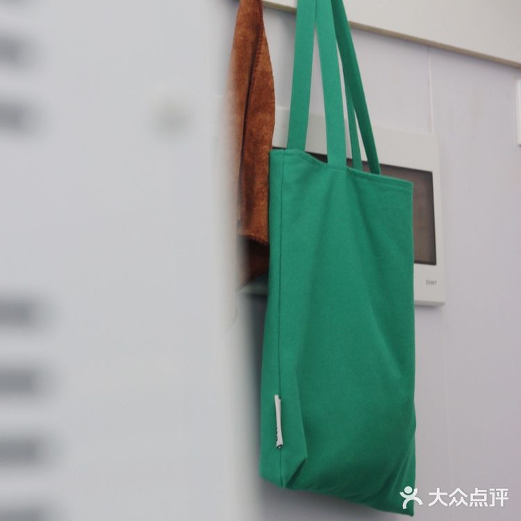 绿豆冰拿铁 夏天的咖啡 就像真的在吃绿豆棒冰