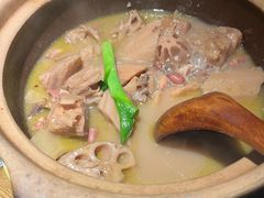 -吃饭皇帝大土家民族菜(正大广场店)